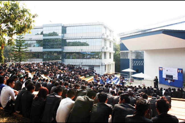 कनिष्ठ निदेशक, प्रशासनिक अधिकारी पदों पर भर्ती