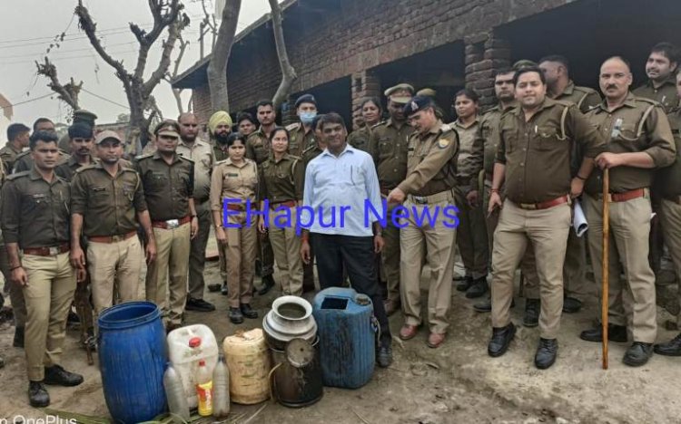 चारों थानों की पुलिस को मिली 70 लीटर शराब