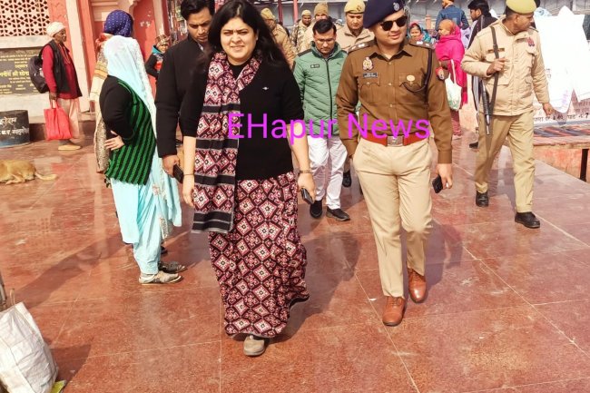 गढ़ पालिका ने नहीं लगाई गोताखोरों की ड्यूटी, डीएम हुई नाराज