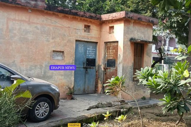 17 दिनों से पानी को तरसे कालोनीवासी, नहीं सुन रहे पालिका अधिकारी