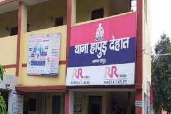 ट्रैक्टर लेकर पहुंचे चोरों ने ट्रॉली को चुराने का किया प्रयास