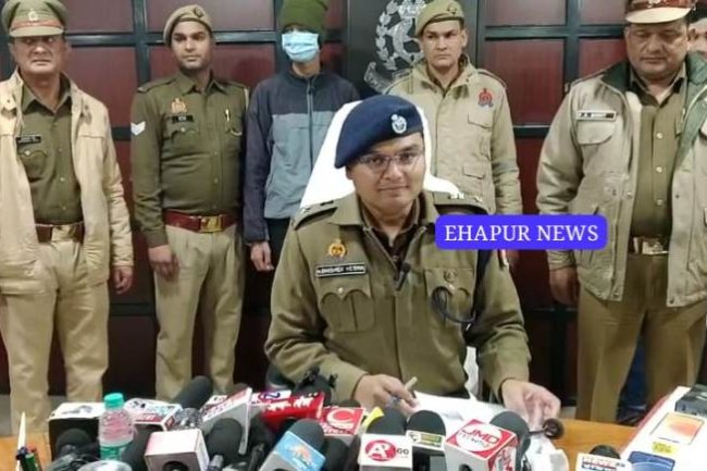 पैसों के लिए फर्जी ग्राहक बने कर्मचारी, 20 लाख के मोबाइल के साथ एक गिरफ्तार