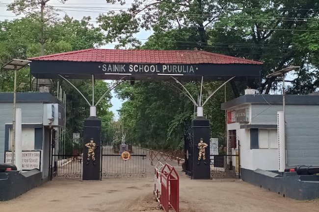 सैनिक स्कूल पुरुलिया में मौके