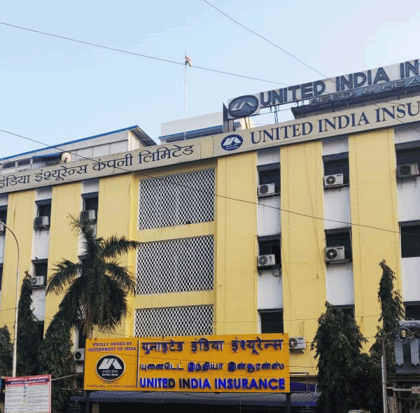 Home 3 यूआईआईसी में निकले विभिन्न पद